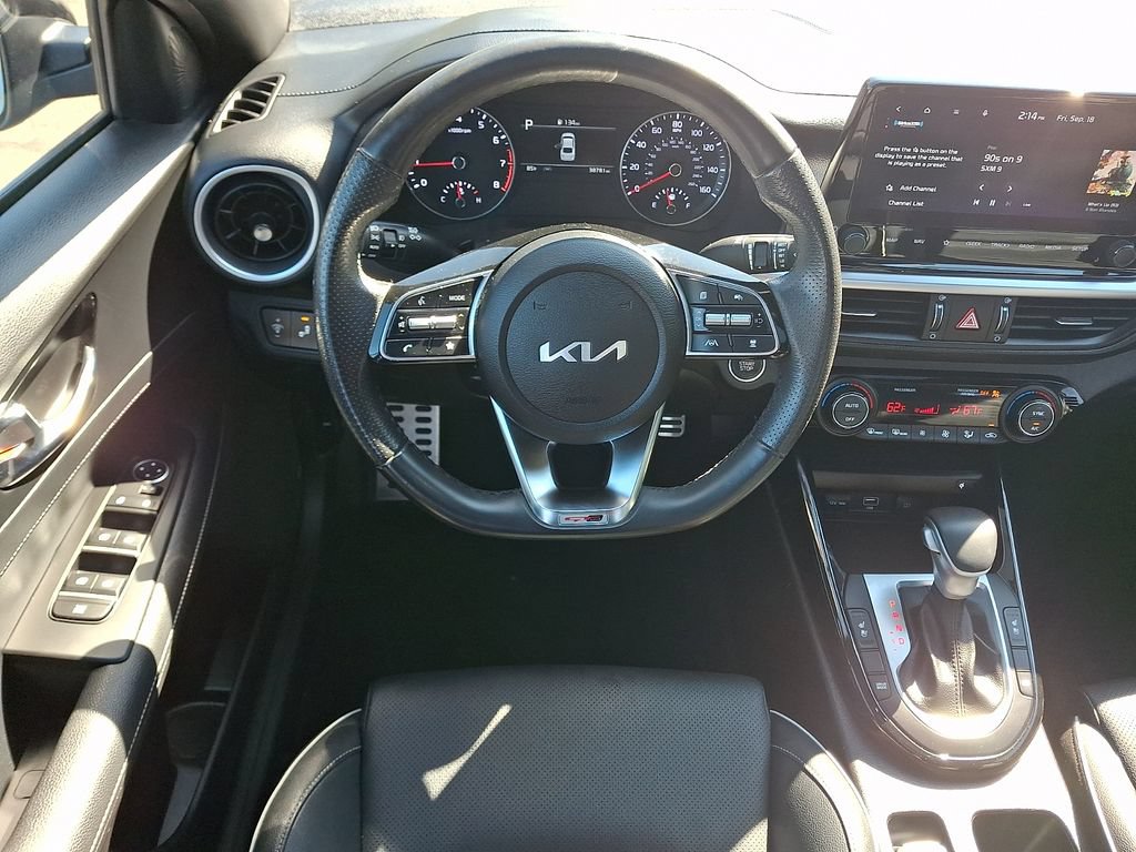 Used 2023 Kia Forte GT-Line w/ GT-Line Premium Package FWD image 12