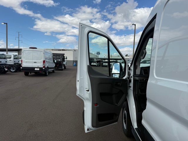 New 2027 Ford Transit 250 148 Medium Roof RWD image 13