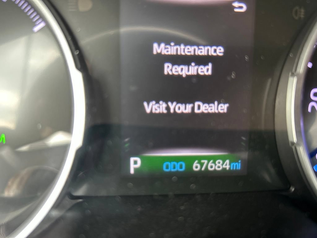 Certified 2020 Toyota RAV4 XLE w/ Convenience Package AWD/4WD image 9