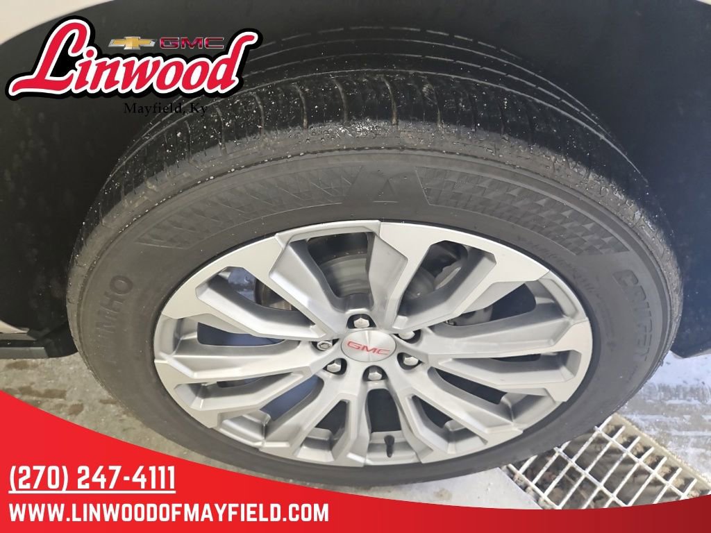 Used 2021 GMC Yukon Denali w/ Denali Ultimate Package AWD/4WD image 7