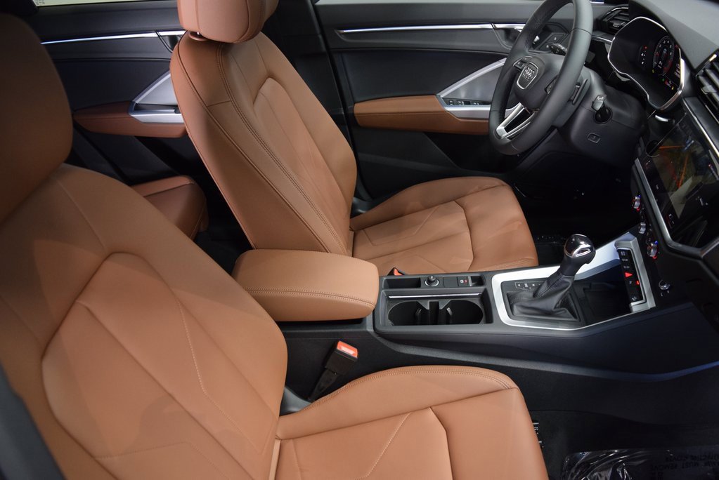 New 2025 Audi Q3 2.0T Premium Plus image 7