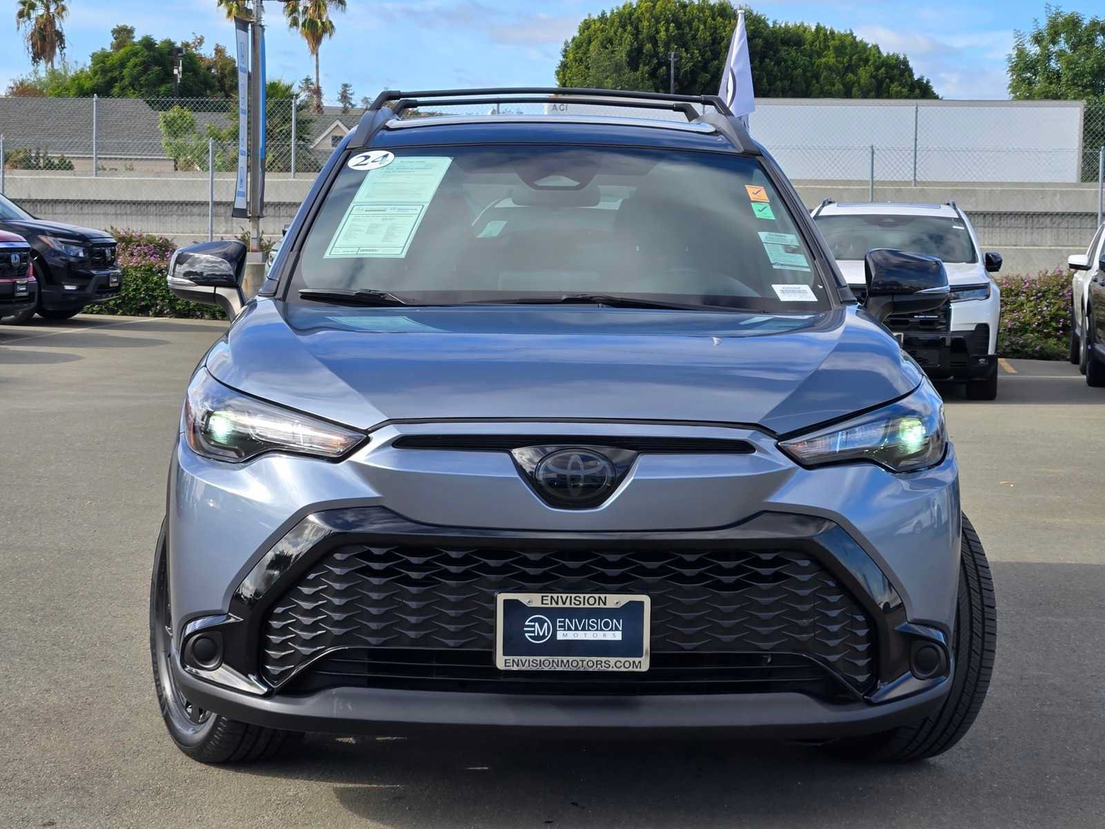 Used 2024 Toyota Corolla Cross AWD Hybrid image 2
