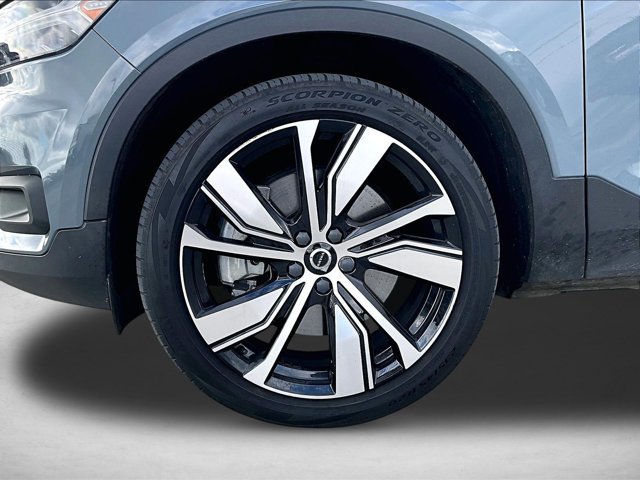 Used 2021 Volvo XC40 P8 Recharge w/ Protection Package Premier AWD/4WD image 10
