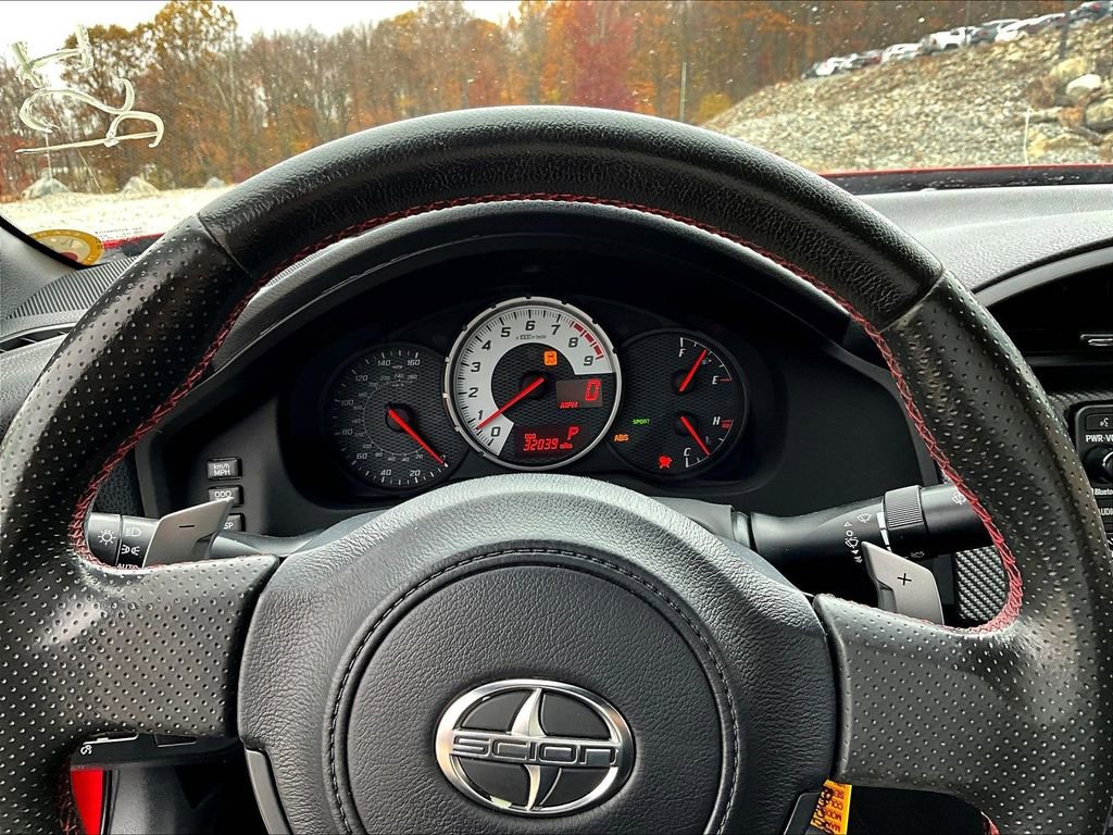 Used 2015 Scion FR-S image 15