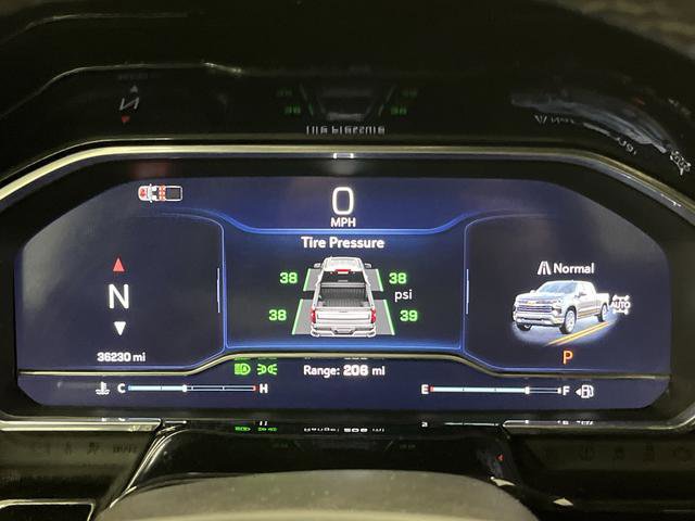 Used 2024 Chevrolet Silverado 1500 LT image 17