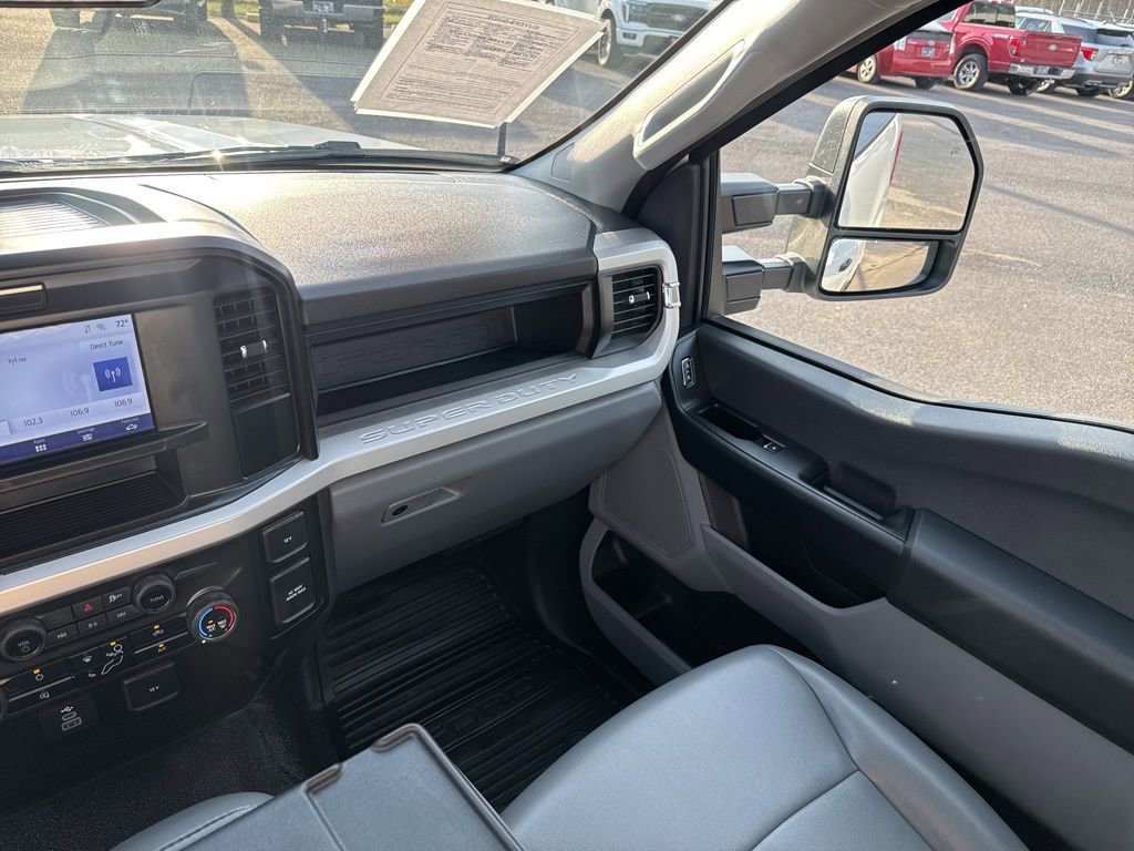 Used 2025 Ford F250 XL w/ XL Off-Road Package image 18