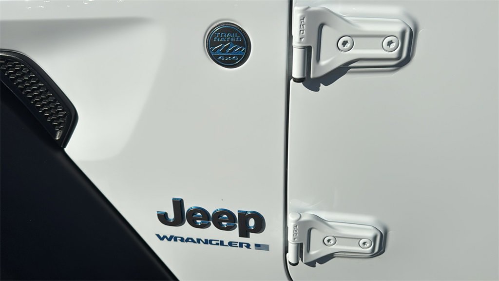 Used 2024 Jeep Wrangler Unlimited Rubicon 4xe w/ Safety Group image 7