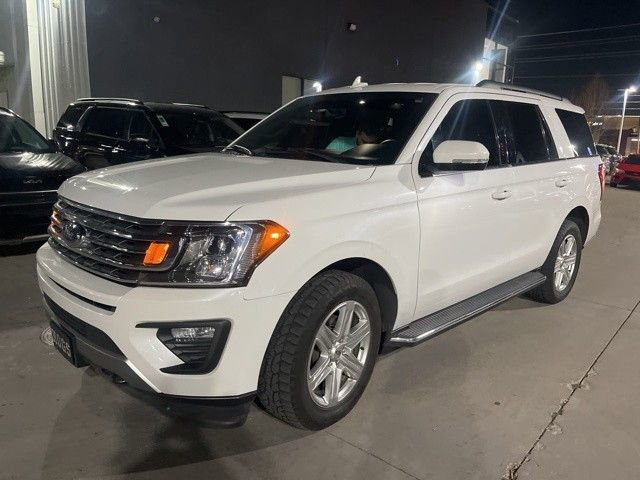 Used 2020 Ford Expedition XLT w/ Equipment Group 202A AWD/4WD image 2