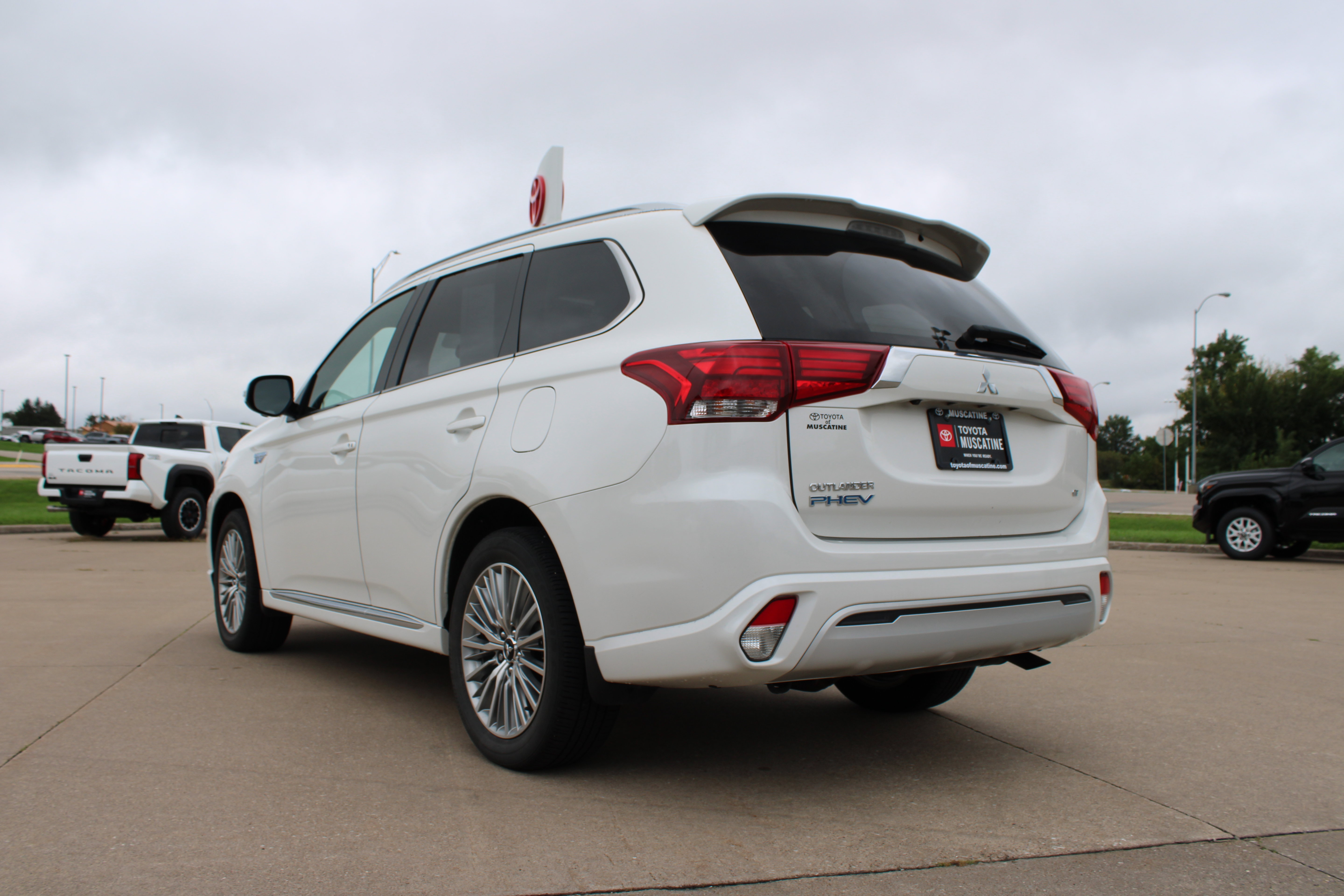 Used 2022 Mitsubishi Outlander GT AWD/4WD image 7