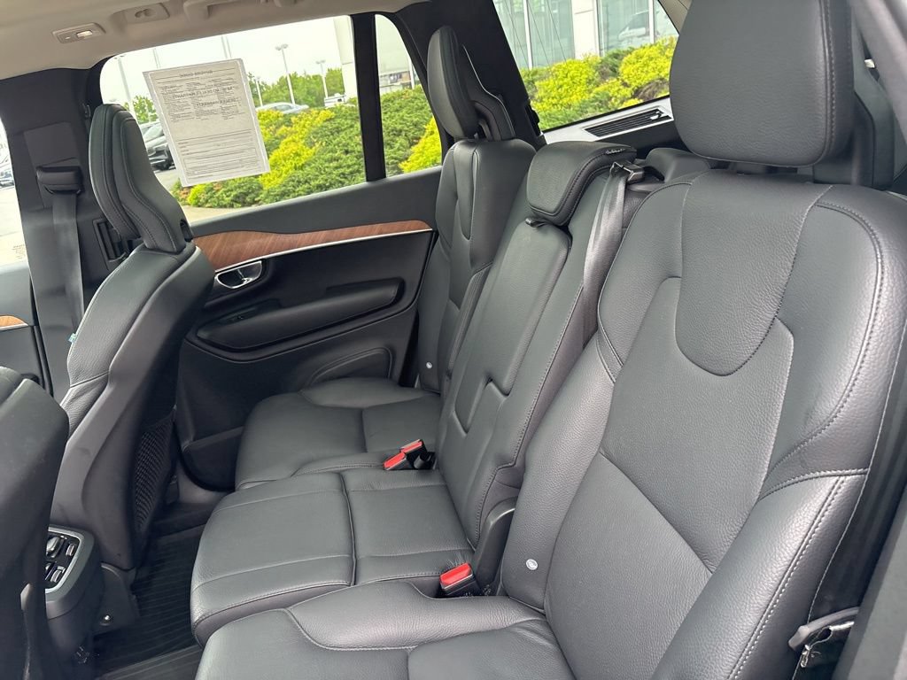 Certified 2023 Volvo XC90 B5 Plus w/ Protection Package Premier AWD/4WD image 32