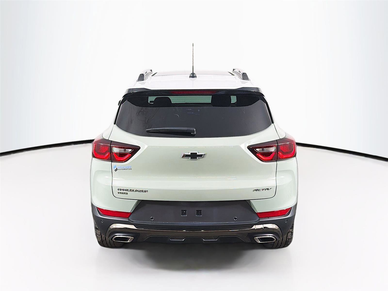 Used 2025 Chevrolet TrailBlazer ACTIV w/ Convenience Package image 6