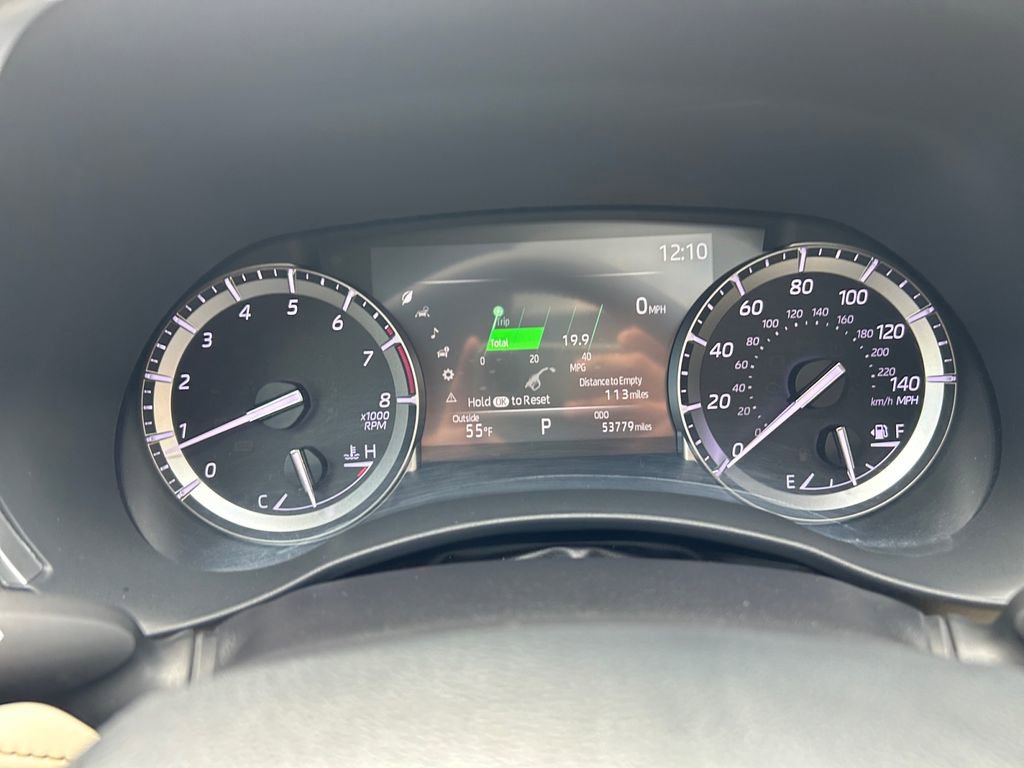 Used 2022 Toyota Highlander XLE AWD/4WD image 15