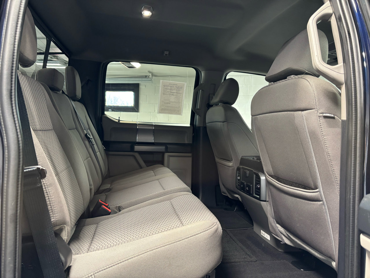 Used 2021 Ford F250 XLT w/ XLT Premium Package image 21