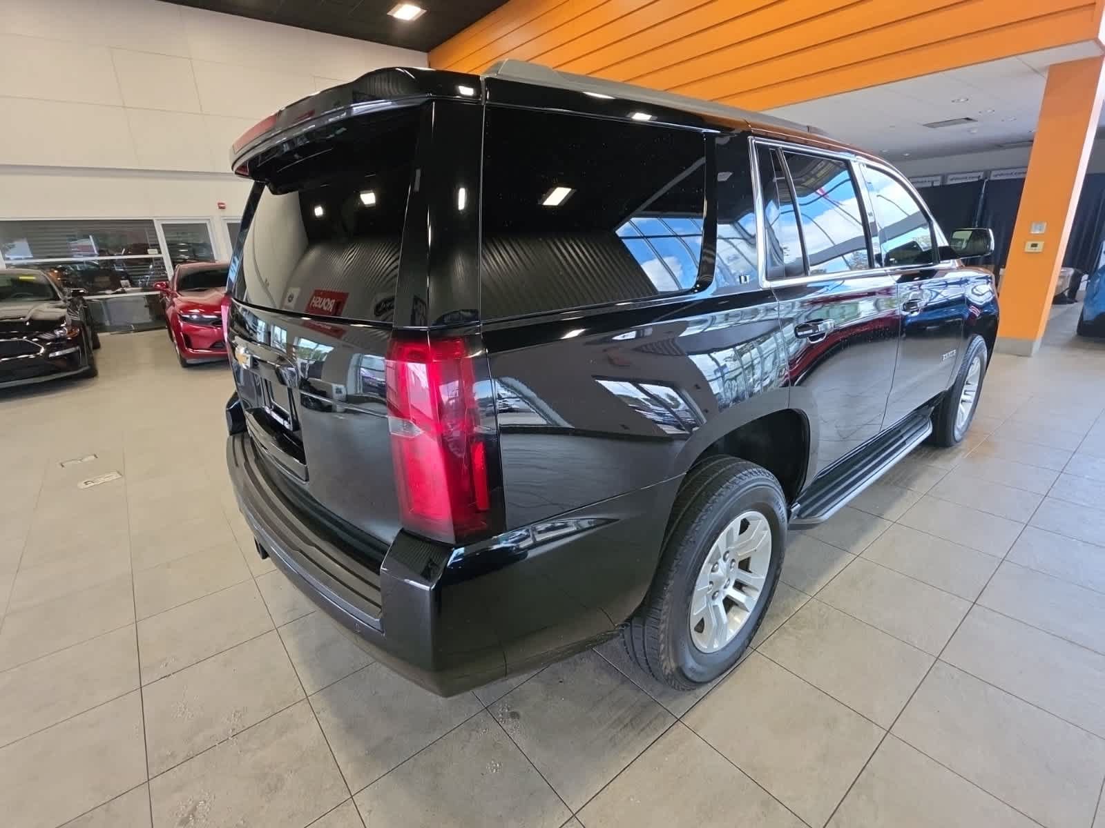 Used 2018 Chevrolet Tahoe LT AWD/4WD image 7