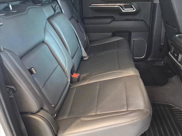 Used 2023 Chevrolet Silverado 1500 LTZ AWD/4WD image 17