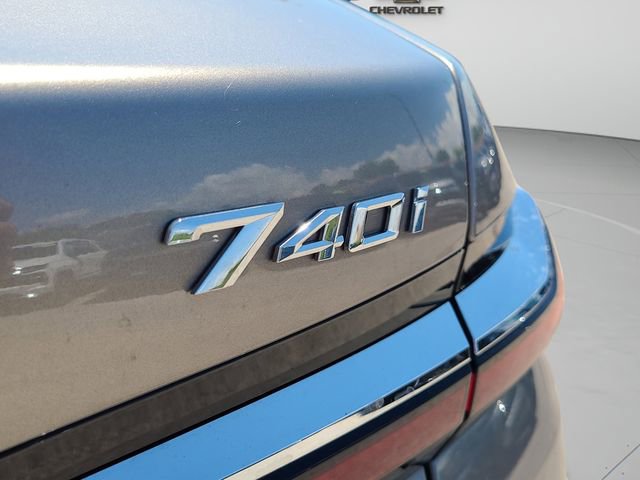 Used 2025 BMW 740i RWD image 5