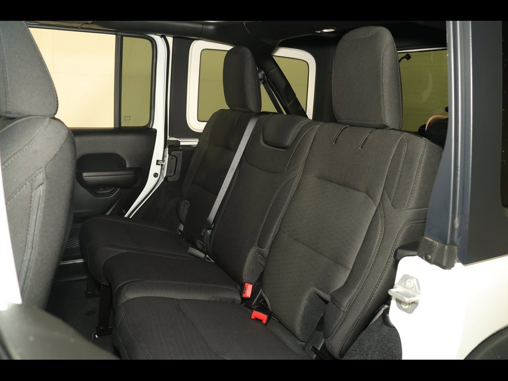 Used 2021 Jeep Wrangler Unlimited Sport image 25