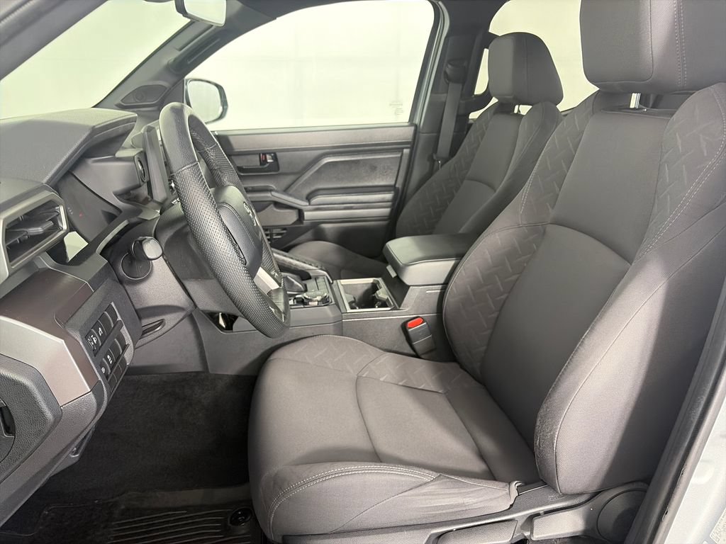 Used 2024 Toyota Tacoma SR5 AWD/4WD image 11