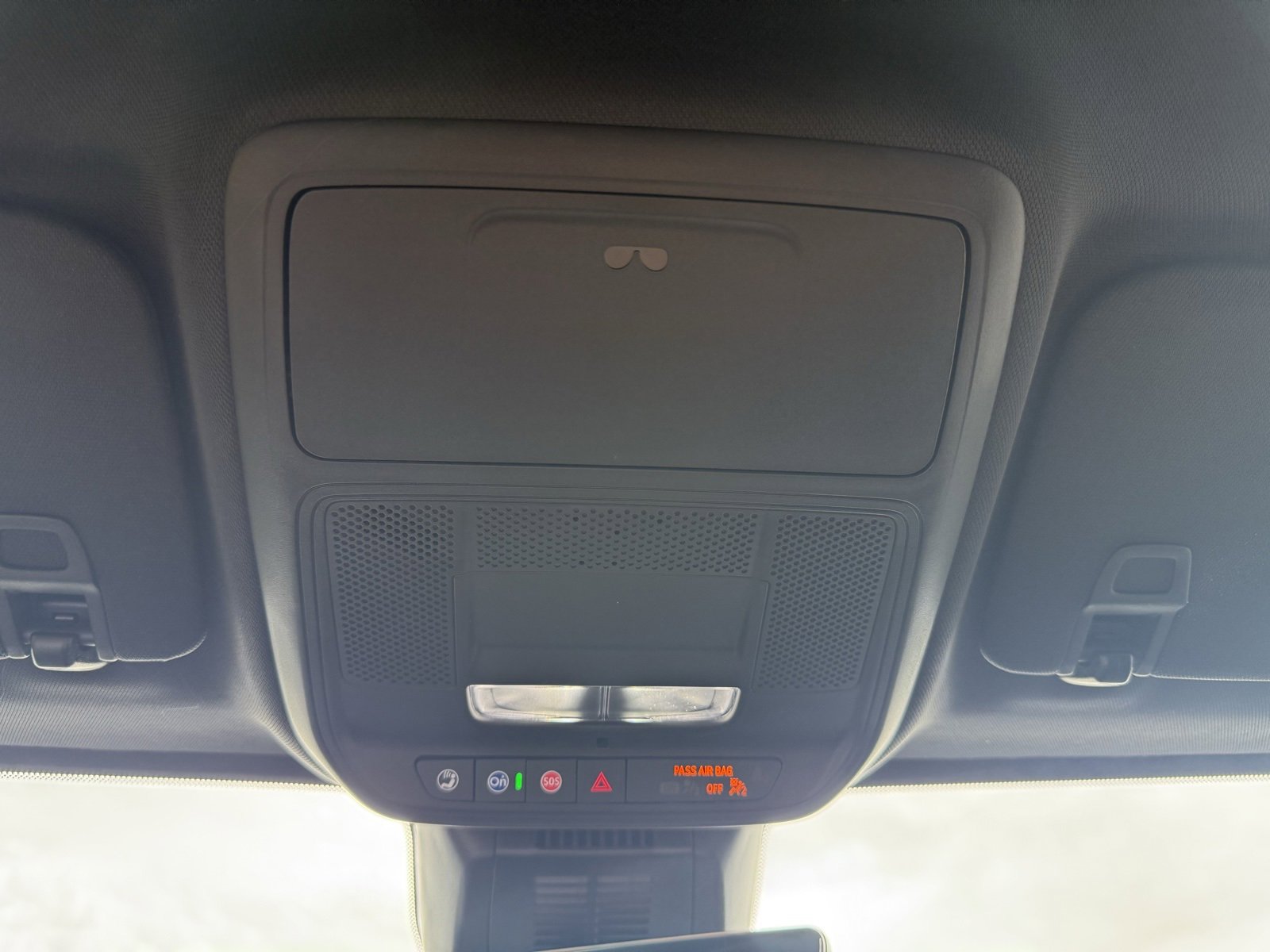 New 2026 GMC Terrain AT4 w/ Convenience Package III image 17