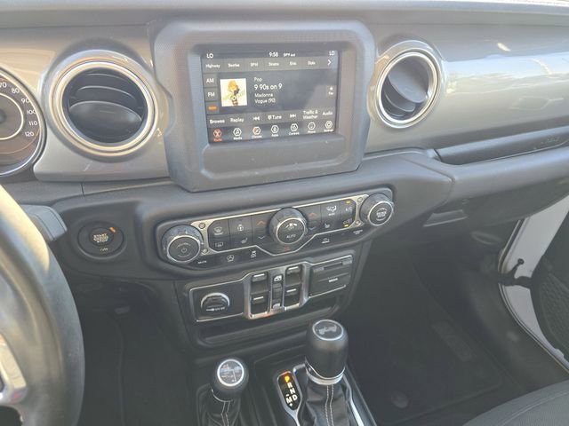 Used 2021 Jeep Wrangler Unlimited Sahara w/ Cold Weather Group image 37