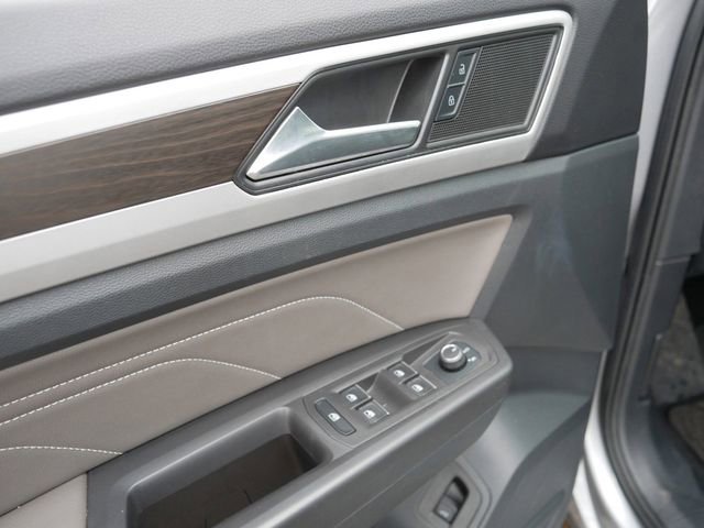 Certified 2022 Volkswagen Atlas SE w/ Panoramic Sunroof Package image 16