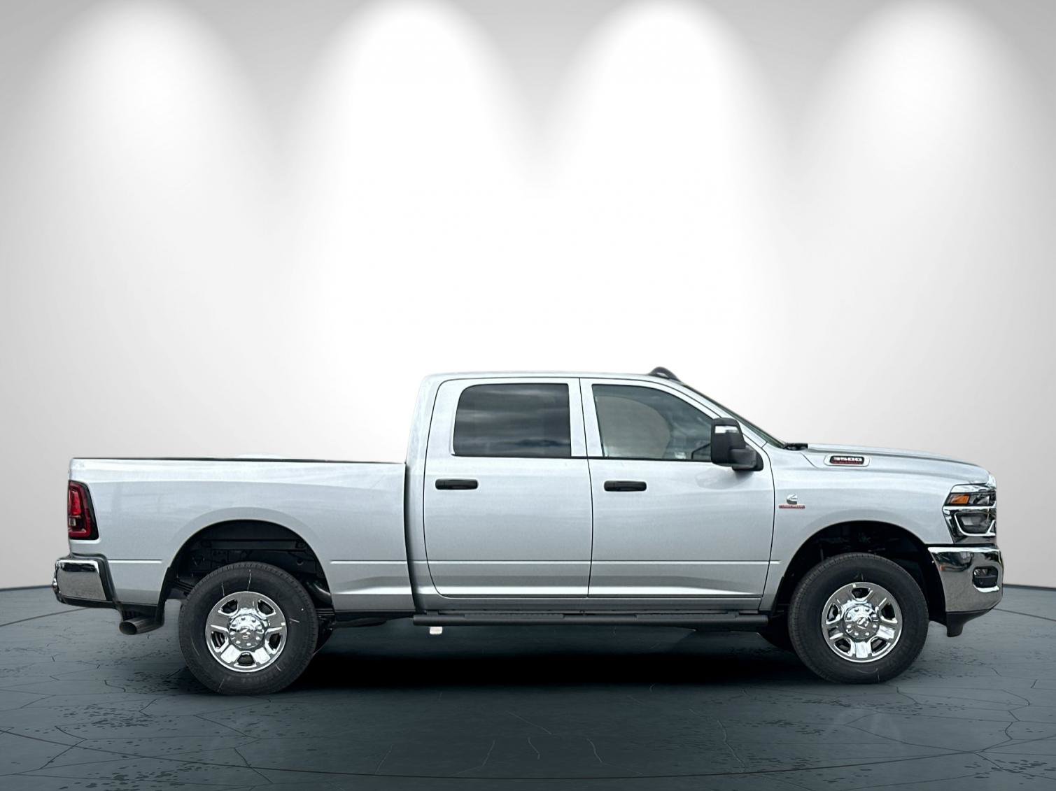New 2026 RAM 3500 Tradesman AWD/4WD image 3
