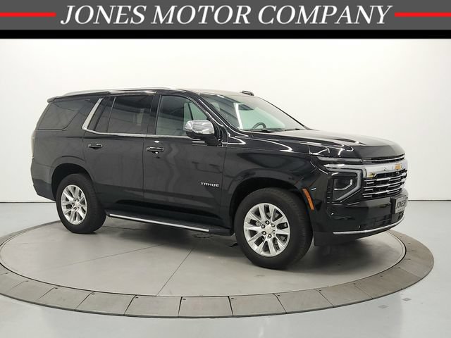 Used 2025 Chevrolet Tahoe Premier RWD image 1