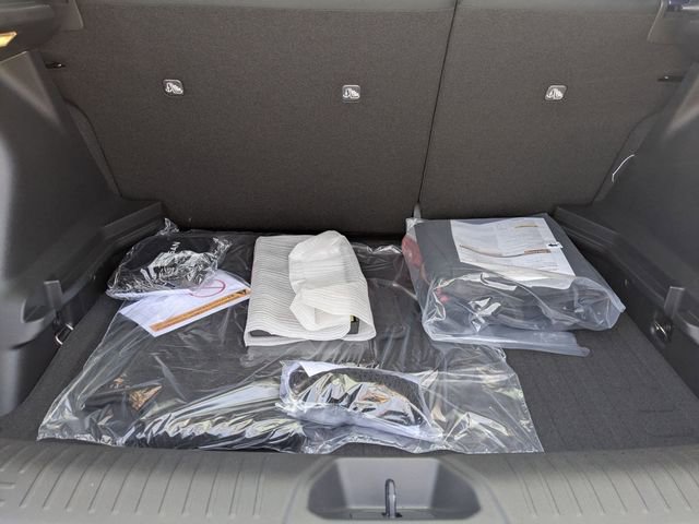 New 2026 Nissan Leaf w/ Floor Mat Package (S+) FWD image 28