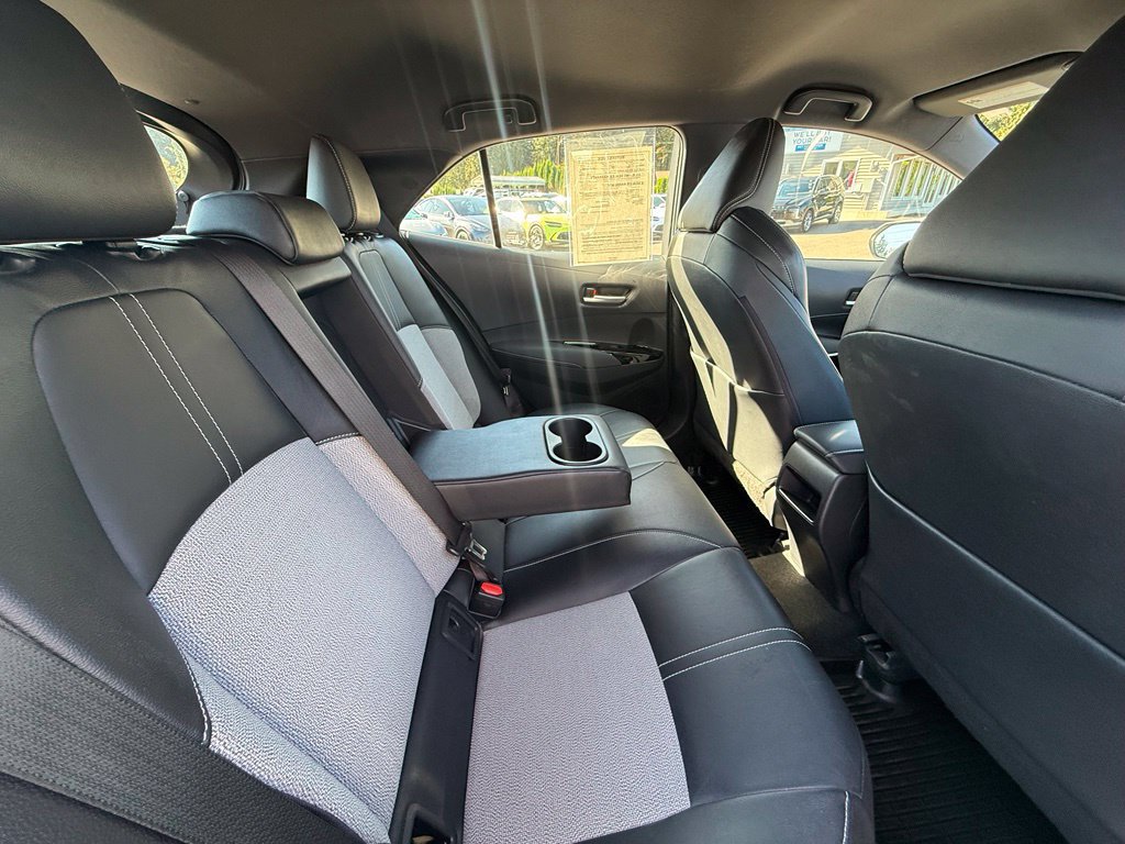 Used 2020 Toyota Corolla XSE FWD image 16