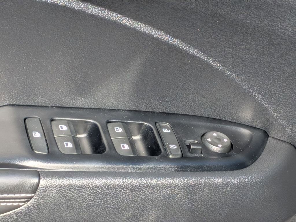 Certified 2023 Hyundai Venue Limited image 14