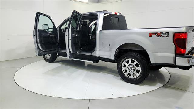 Used 2020 Ford F350 Lariat w/ Lariat Ultimate Package image 31