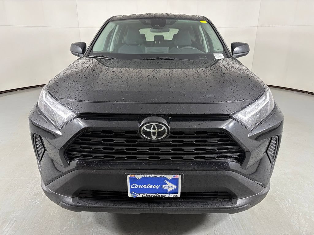 Used 2025 Toyota RAV4 LE FWD image 3