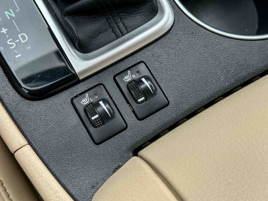 Used 2015 Toyota Highlander XLE FWD image 36