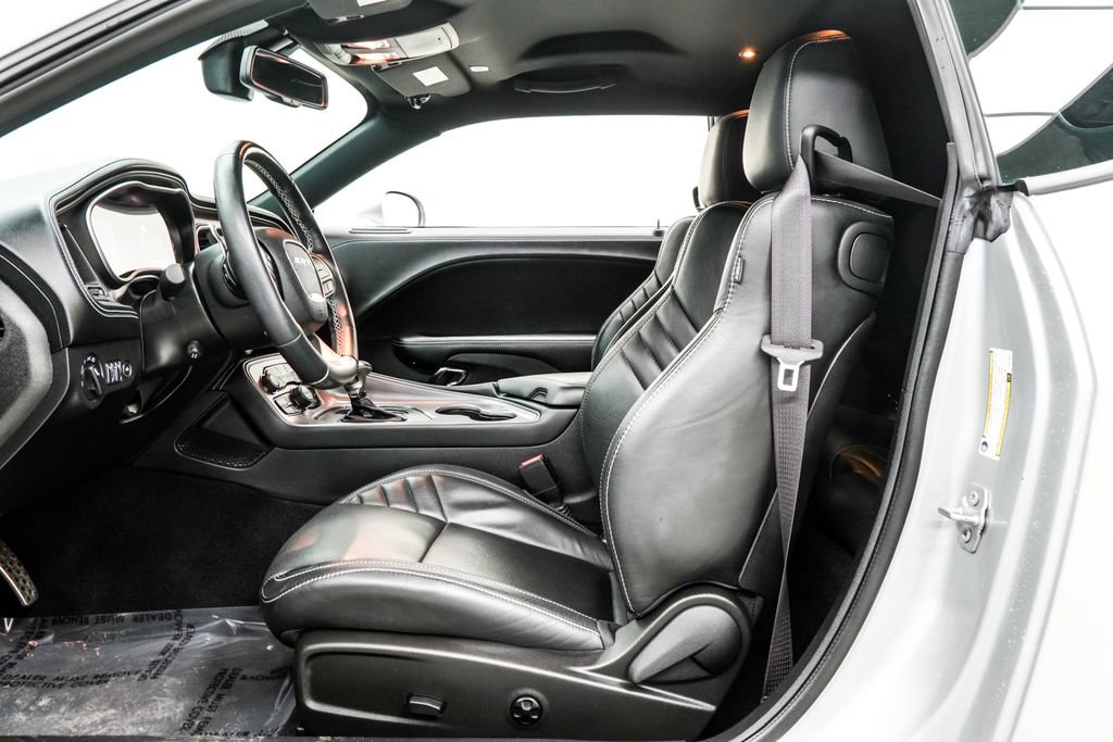 Used 2023 Dodge Challenger SRT Hellcat RWD image 16