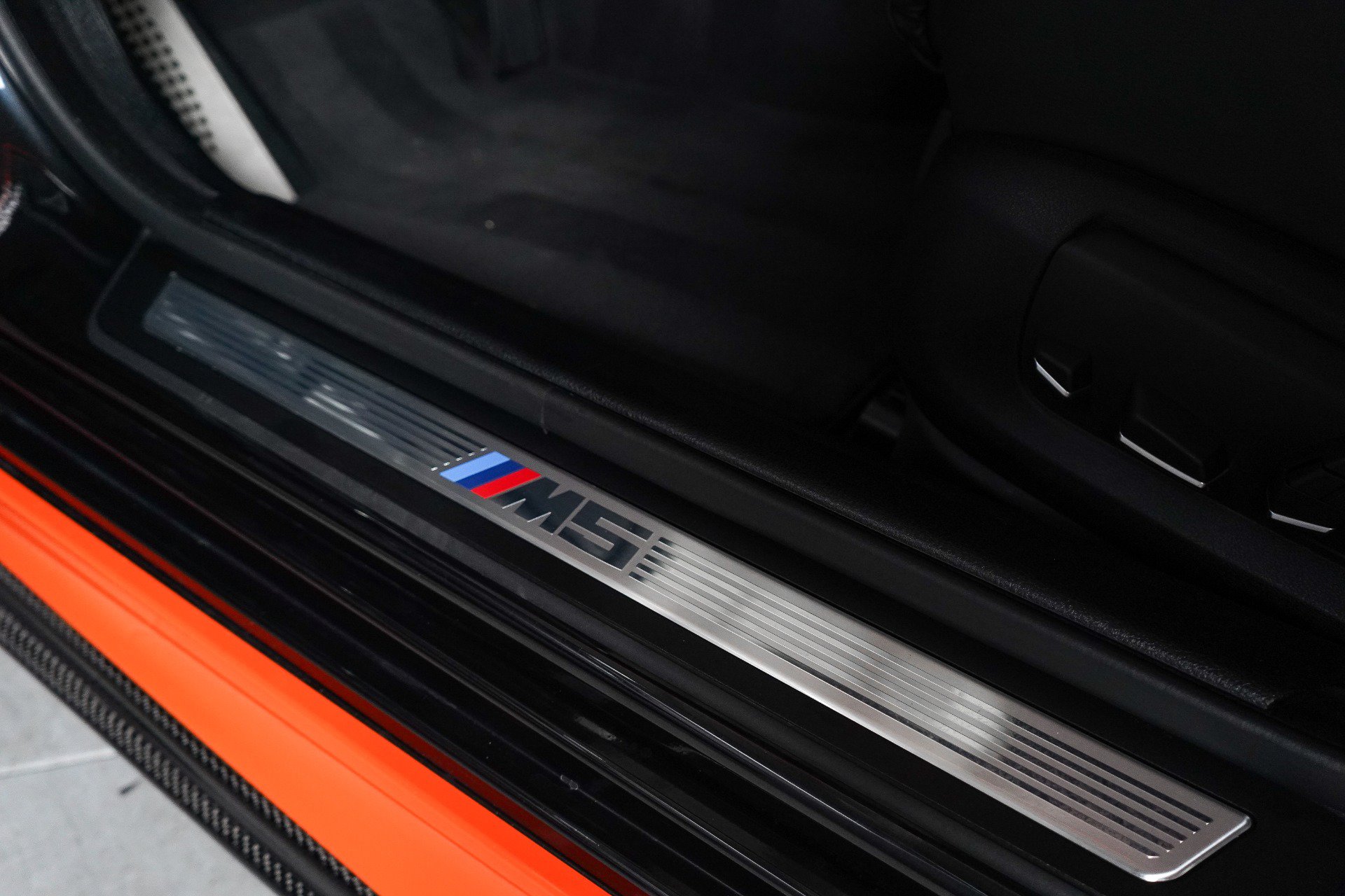 Used 2014 BMW M5 RWD image 51