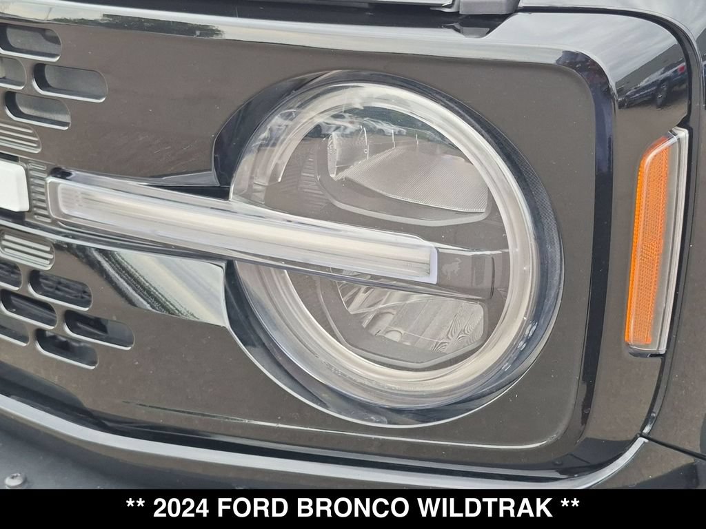 Used 2024 Ford Bronco Wildtrak AWD/4WD image 16