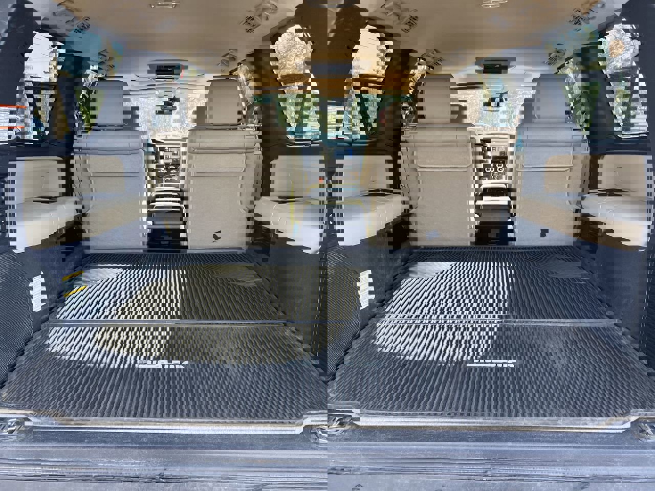 Used 2020 Toyota Sequoia Platinum image 33