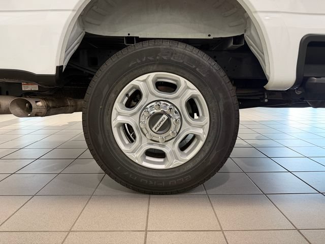 Used 2026 Ford F250 XLT AWD/4WD image 9