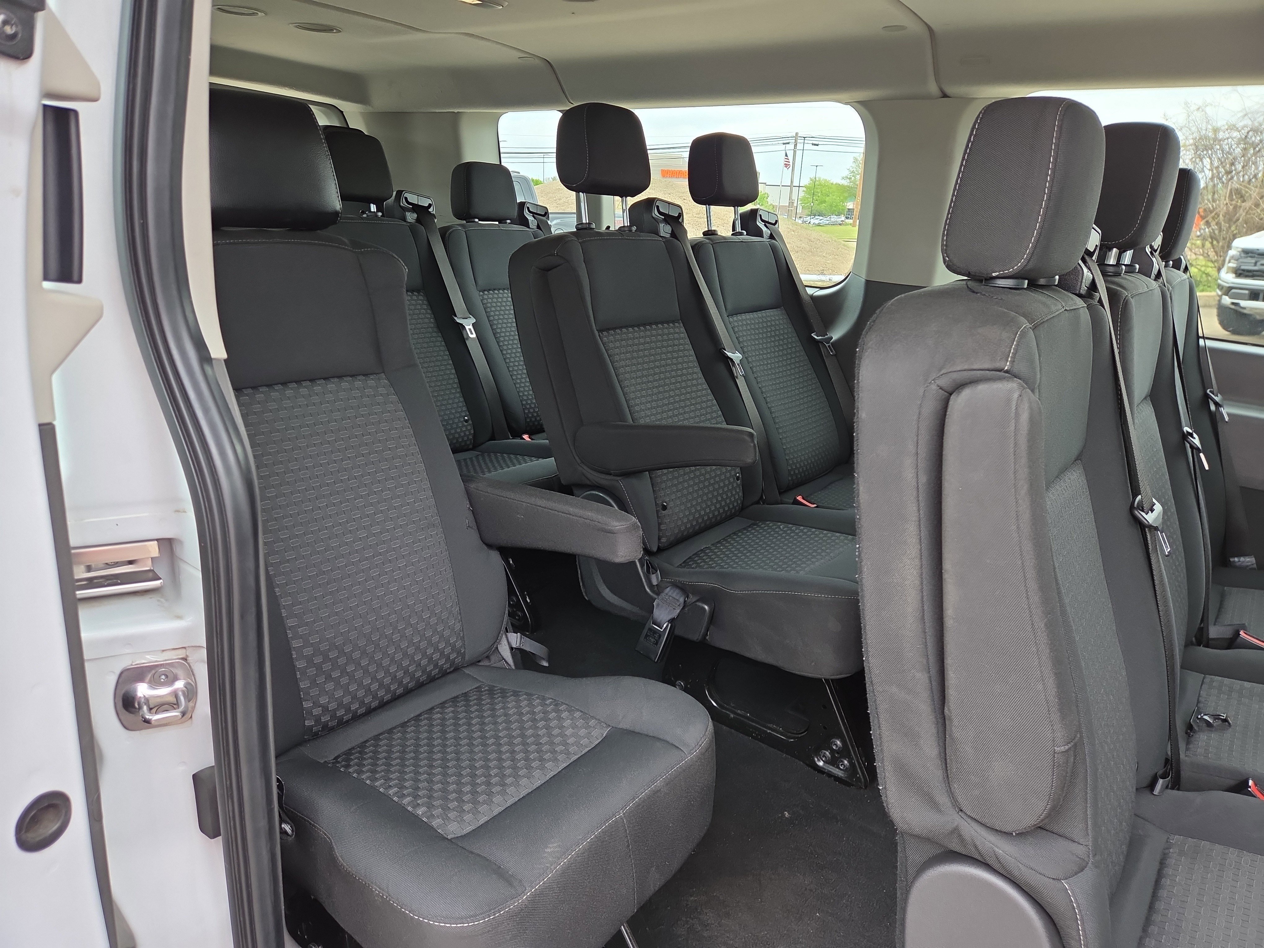 Used 2023 Ford Transit 350 XLT image 15