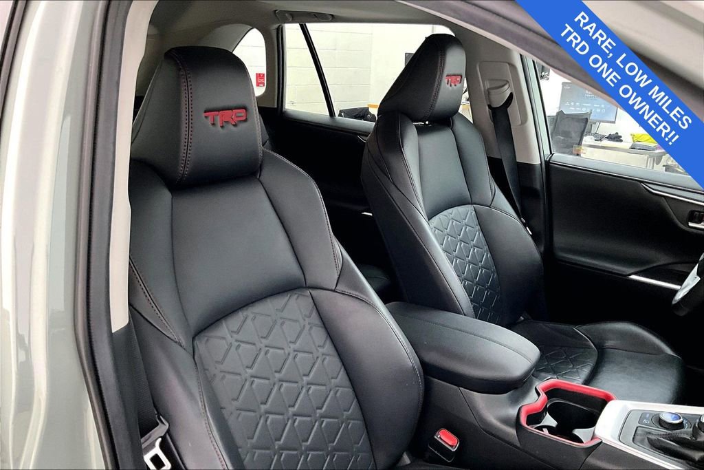 Used 2020 Toyota RAV4 TRD Off-Road image 10