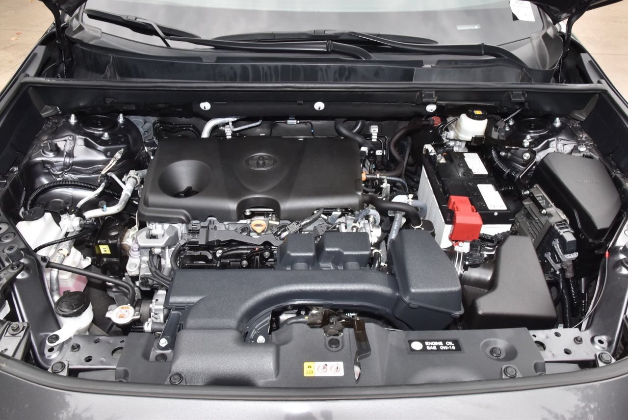 Used 2024 Toyota RAV4 LE FWD image 36