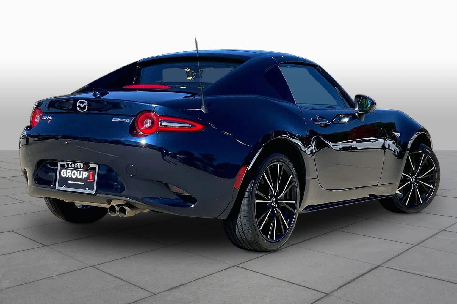 Used 2025 MAZDA MX-5 Miata RF Grand Touring RWD image 13
