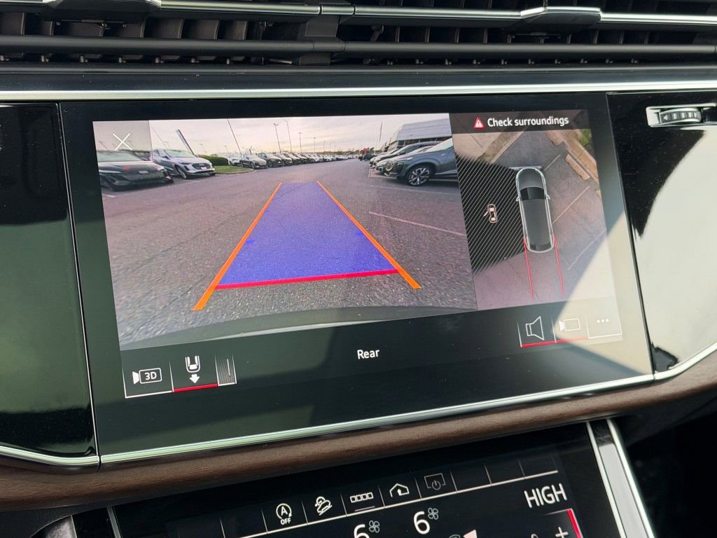 Certified 2023 Audi Q8 Premium Plus w/ Premium Plus Package image 31