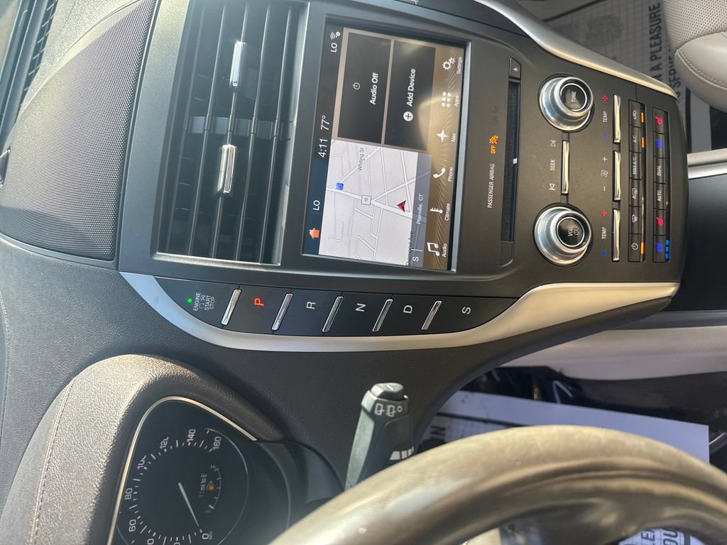 Used 2017 Lincoln MKC Reserve w/ Lincoln MKC Climate Package AWD/4WD image 24