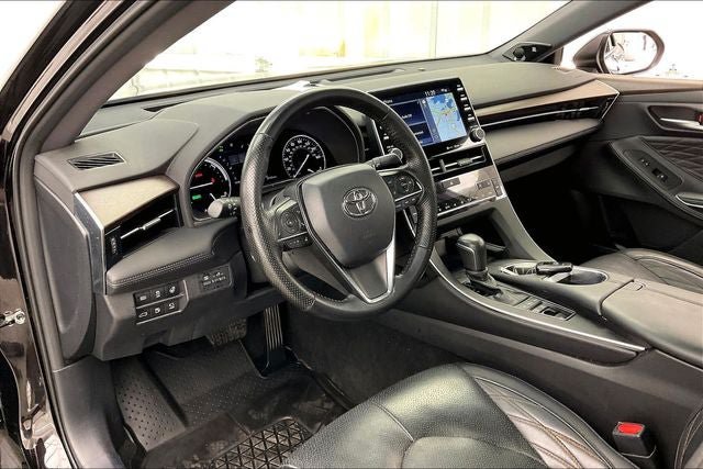 Used 2022 Toyota Avalon Limited w/ Advanced Safety Package FWD image 17
