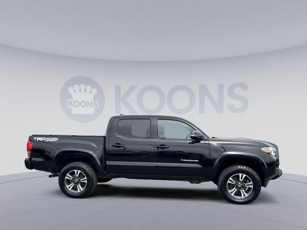 Used 2016 Toyota Tacoma TRD Sport w/ Towing Package image 8