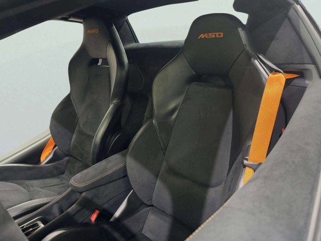 Used 2020 McLaren 600LT Spider image 44