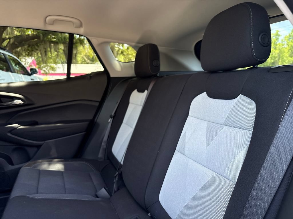 Used 2026 Chevrolet Trax LS FWD image 19