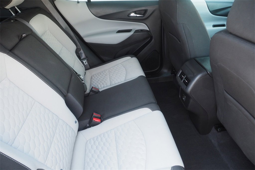 Used 2021 Chevrolet Equinox LS w/ LS Convenience Package image 24