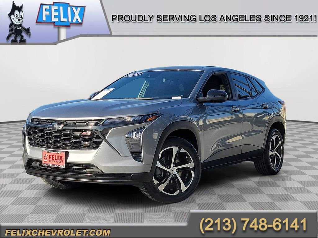 Used 2024 Chevrolet Trax RS w/ Sunroof Package image 1